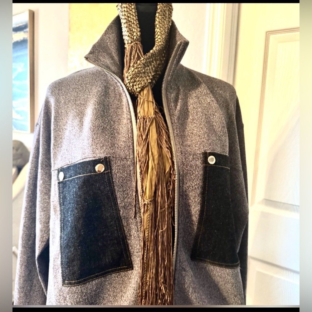 Deepa Gurnani scarf hand sewn. Sequin detail and fridge Dress up